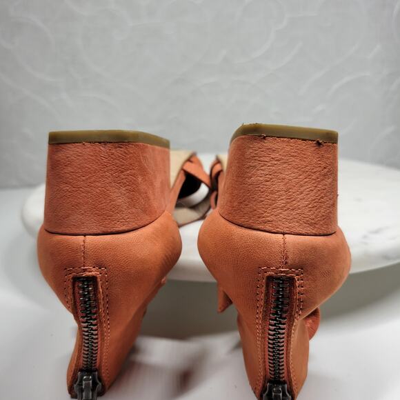 Eileen Fisher Kyra Sandals Womens 6 Nubuck Suede Square Block Heel Double Straps - Picture 16 of 16